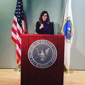 Meet your Posher, Alisa